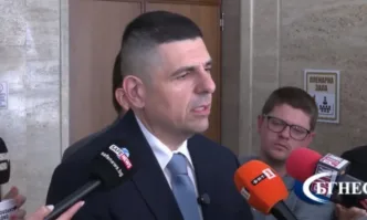Темата за оръжията за Украйна изплува поради една единствена причина –