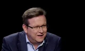 От Фейсбук профила на журналиста Явор ДачковТолкова за натиска върху