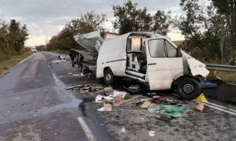 Мъж загина на място при челна катастрофа на пътя Шумен-Русе