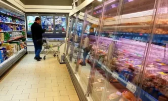 НСИ: Харчим 2.5 пъти повече за храна и безалкохолни напитки спрямо 2016 година
