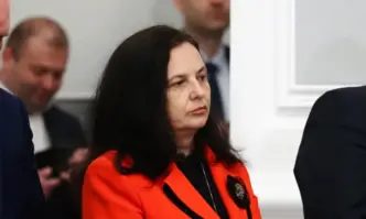 Процедурата е издържана по Конституция оттук нататък е решение на