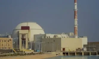 Американски боеприпас е паднал в района около иранската атомна електроцентрала