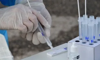 Арестуваха българи в Гърция, опитали да влязат с фалшиви PCR тестове