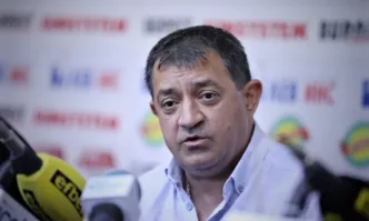 Бившият треньор на националите по щанги и синът му отиват на съд за корупционни схеми