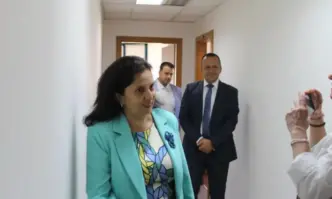 Служебният министър на правосъдието Мария Павлова би приела да остане