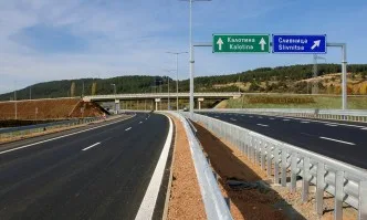 Приключи строителството на първия участък от АМ Европа между Драгоман и Сливница (СНИМКИ)