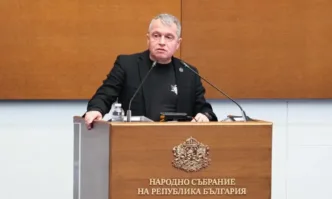 Конституционният съд КС се опитва да се прави на политически