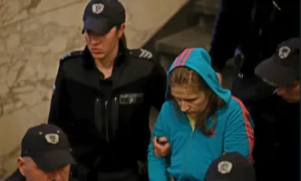 Ксения Плачкова която беше задържана след като уби децата си