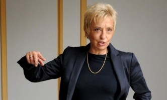 Диана Дамянова вече не обслужва правителството и премиера Кирил Петков