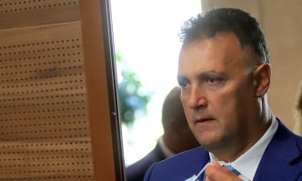 Валентин Николов за сделките на Булгаргаз: Има конфликт на интереси при новият директор