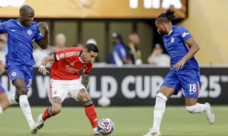 Челси победи Бенфика с 4:1 и е четвъртфиналист на Мондиала