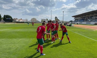 След като юношите на България до 17 години се класираха