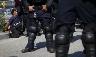 В Лос Анджелис беше въведен полицейски час докато местните власти