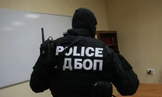 10 задържани при спецакцията в Бургас