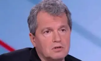 Правителството е вредно от начина по който се създаде Това което