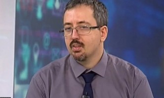 Лъчезар Томов: Планът за справяне с кризата е лош, не се спазва и не се налага