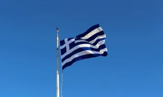Гръцкият министър на отбраната подаде оставка
