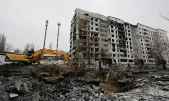 Властите в Киев бързо изключиха всякаква връзка с кървавата баня