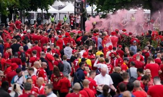 От Ливърпул призоваха за разследване на проблемите с феновете на