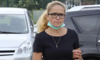 Десислава Иванчева остава под домашен арест