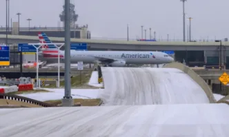 Хиляди полети в САЩ насрочени за уикенда бяха отменени заради