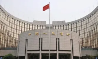 Банков скандал в Китай, арестувани са стотици