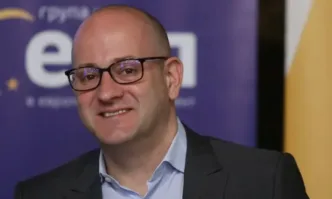 От Фейсбук профила на Соня КолтуклиеваКазах ви Радан Кънев току що