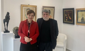 Нейно превъзходителство г жа Айлин Секизкьок посети Арт галерия Вежди и