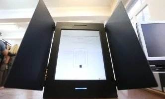 Сиела Норма печели поръчката за доставка на допълнителни машини за вота