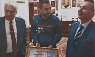 Бойко Рашков избяга от въпросите за близките си отношения и