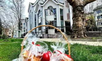 Арменската общност в България и по света отбелязва Възкресение Христово