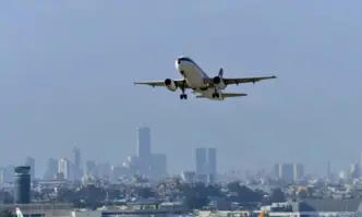 Иран забрани пейджърите и уоки токитата на всички полети съобщиха местните