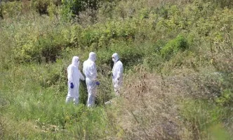 Намериха разчленено тяло в бидони край София