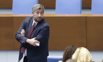 Пеевски болезнено преживява премахването на идеята за 100 негов контрол