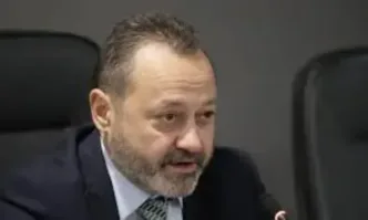 Министър Найденов: Къде са парите, дадени авансово за укрепване на свлачища