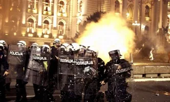ЕК за ситуацията в Сърбия: Право на мирен протест, но и обезпечаване на реда