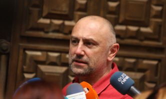 Председателят на комисията по бюджет и финанси Любомир Каримански обяви