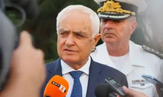 България е изпратила на Украйна самоходни артилерийски установки Гвоздика Това