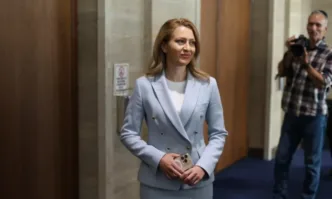 Рая Назарян: Опозицията се превърна във фабрика за неуспешни вотове на недоверие