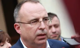 Депутатите ще гласуват оставката на Румен Порожанов