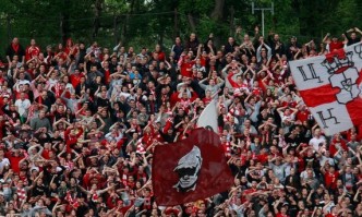 Организираните фенове на ЦСКА обявиха че официално снемат доверието си