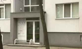 Тялото на жената беше открито в дома на съпруга й