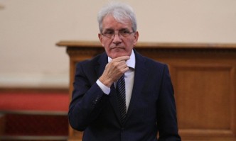 Рамадан Аталай: Асен Василев трябва да спре да се занимава с българската енергетика