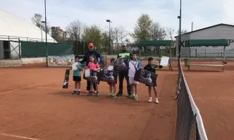 Цветомир Косев спечели тенис турнир за деца във Велико Търново