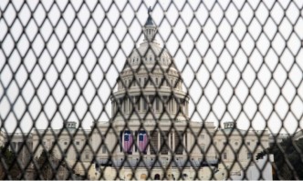 САЩ са предупредили Индия да не си партнира твърде тясно