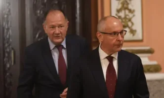 Михаил Миков: Социалните мрежи правят маркетинг, но не решават проблемите на младите