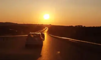 Приключения ориенталски пътен екстремизъм овца фалшиви полицаи и малко криви