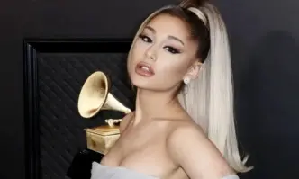 Американската изпълнителка Ариана Гранде и Далтън Гомес са в процес