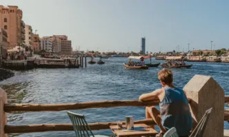 Когато мислим за Дубай в съзнанието ни често изплуват картини