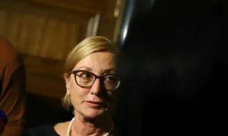 Днес стана ясно че главният прокурор очевидно разгневен показа че